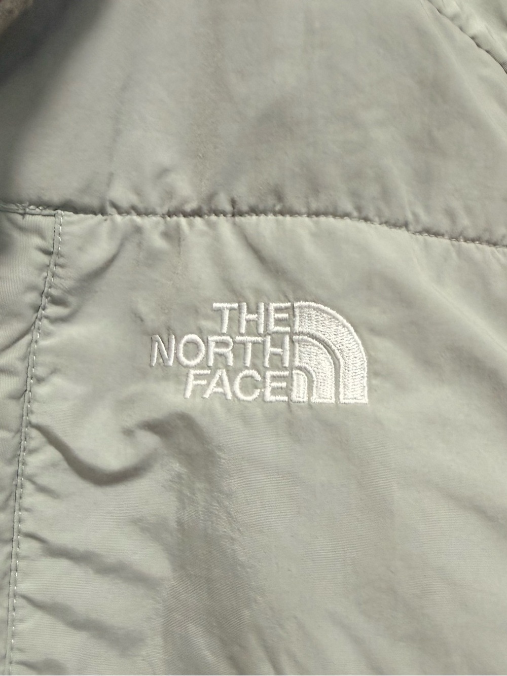 The North Face Denali Fleece Jacket Women’s L Red Grey Colorblock - Picture 3 of 8